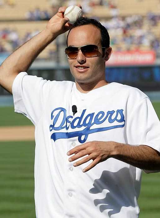 130710134801-landon-donovan-102822088-10-single-image-cut.jpg